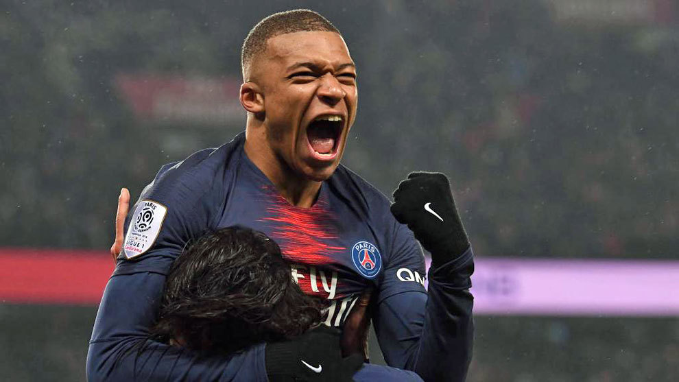 英媒：热刺锋线引援再遇打击，波尔图已表示阿格霍瓦冬窗不会离队